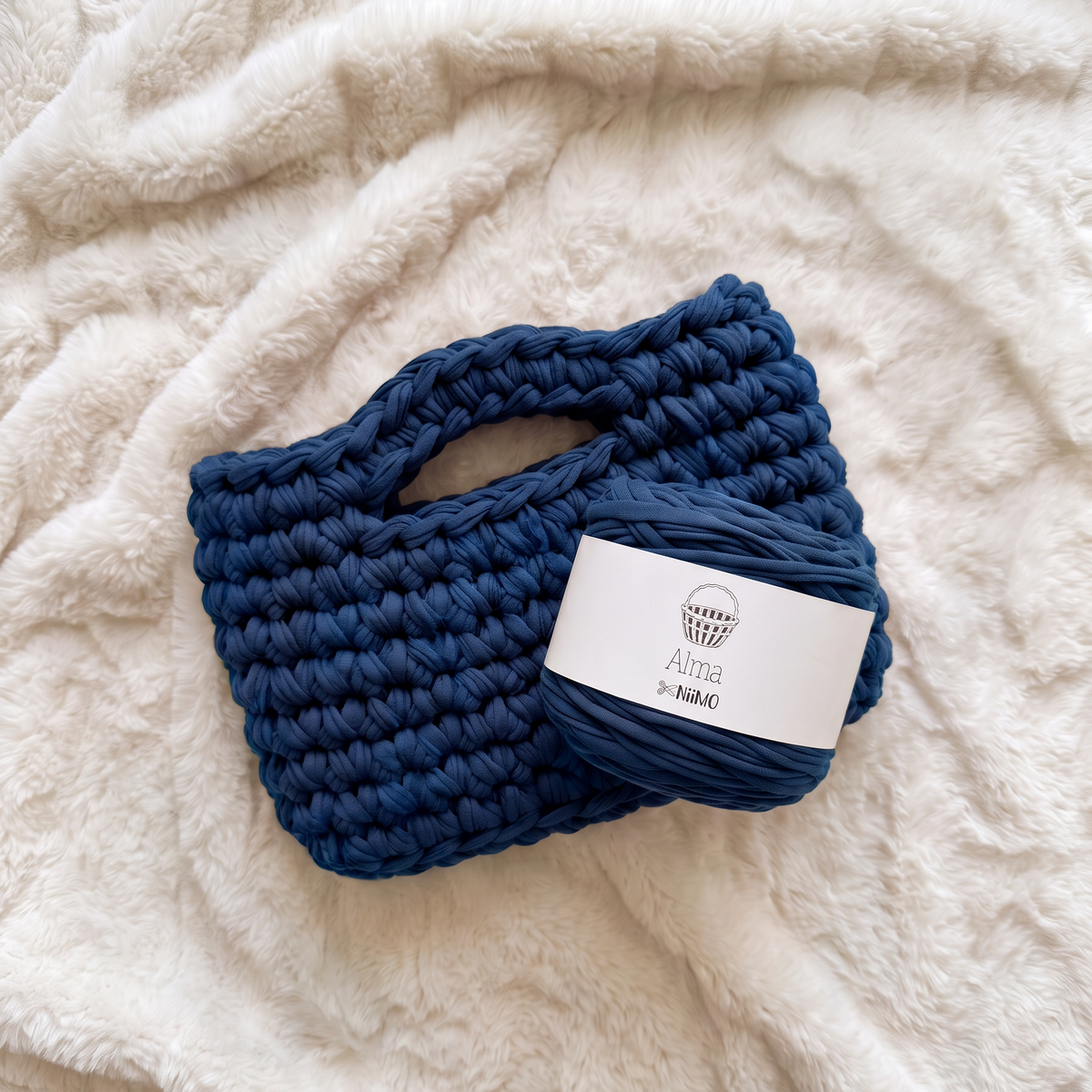 Alma Ribbon